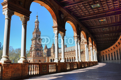 Arcos en la Plaza España en Sevilla