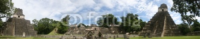 Tikal - Grans Plaza