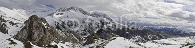 Montañas nevadas