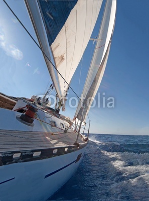 Sailing boat